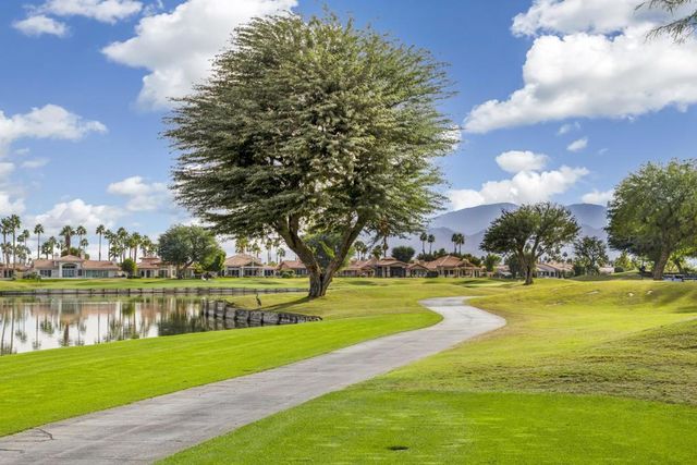 54368 Inverness Way, La Quinta, CA 92253