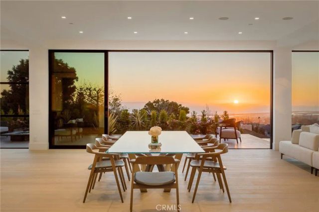 4 Geneve, Newport Beach, CA 92660