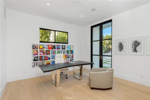 4 Geneve, Newport Beach, CA 92660