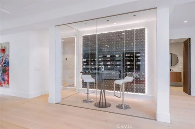 4 Geneve, Newport Beach, CA 92660