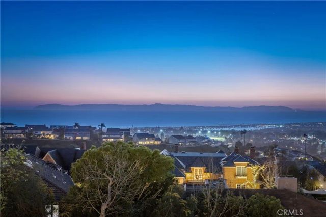 4 Geneve, Newport Beach, CA 92660