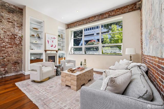 25 Hotaling Place C, San Francisco, CA 94111