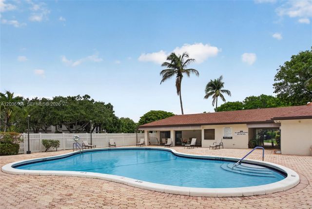4644 N Carambola Circle N 2725, Coconut Creek, FL 33066