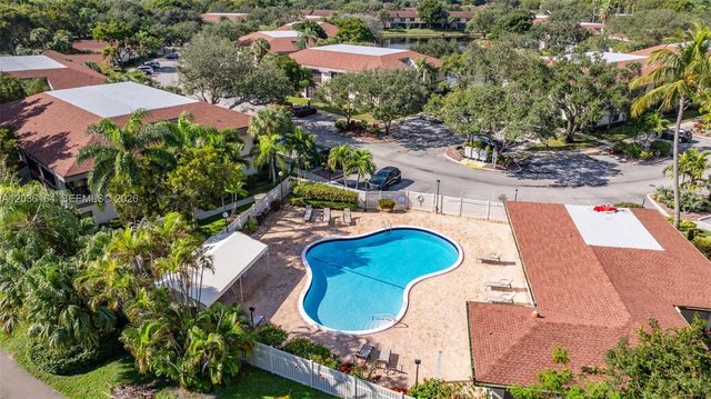 4644 N Carambola Circle N 2725, Coconut Creek, FL 33066