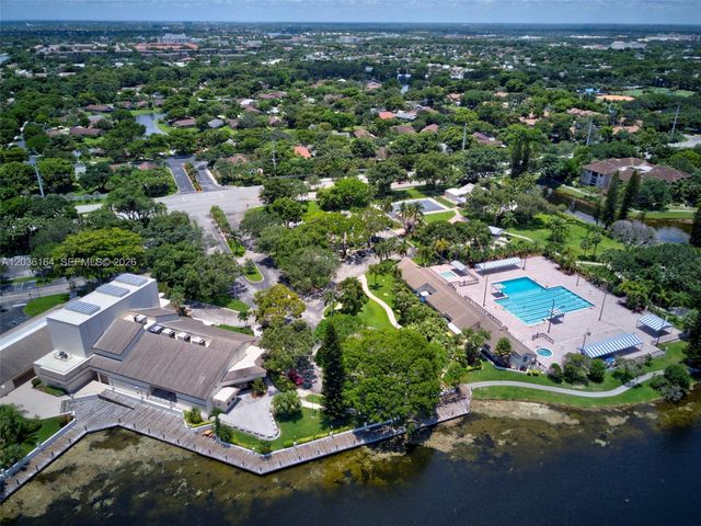 4644 N Carambola Circle N 2725, Coconut Creek, FL 33066