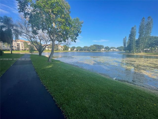 4644 N Carambola Circle N 2725, Coconut Creek, FL 33066