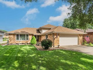 14819 Anne Court, Oak Forest, IL 60452