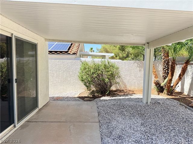 230 Misty Garden Street, Henderson, NV 89012