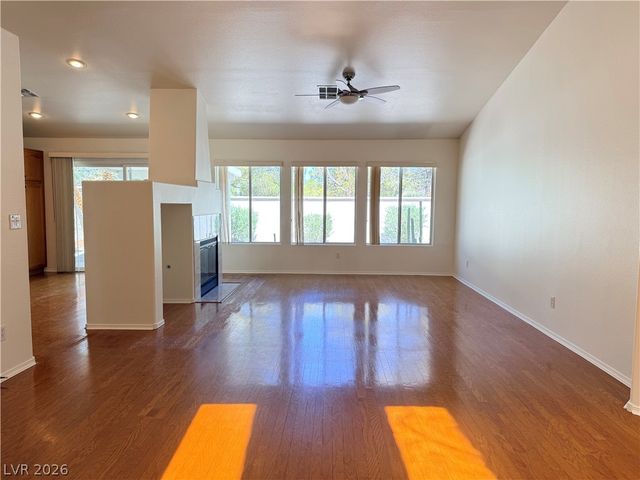 230 Misty Garden Street, Henderson, NV 89012