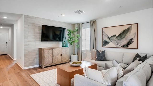 14198 Serene Skies Court, Jurupa Valley, CA 92509