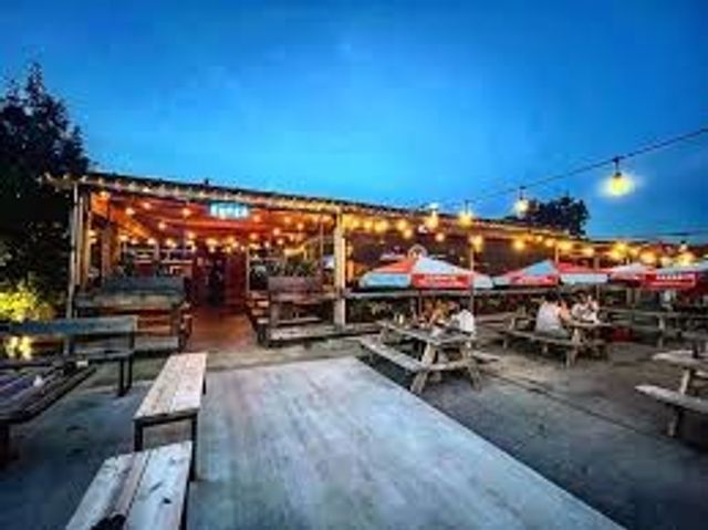 8910 San Leandro Drive, Dallas, TX 75218