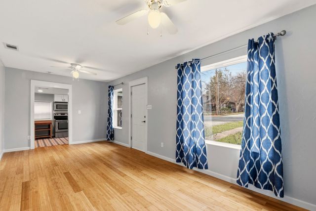 8910 San Leandro Drive, Dallas, TX 75218