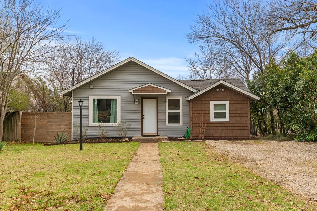 8910 San Leandro Drive, Dallas, TX 75218