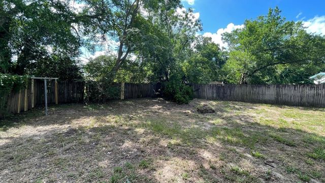 1413 HIALEAH DRIVE, Orlando, FL 32808