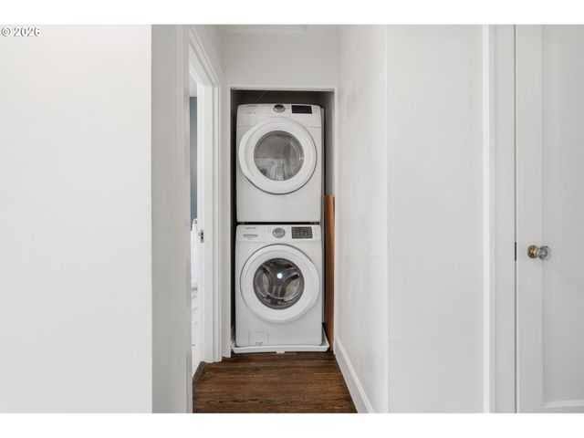 2241 Ne 33RD Ave, Portland, OR 97212