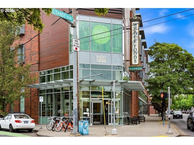 2241 Ne 33RD Ave, Portland, OR 97212