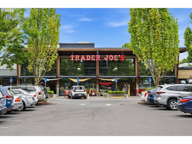 2241 Ne 33RD Ave, Portland, OR 97212