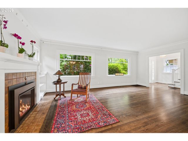 2241 Ne 33RD Ave, Portland, OR 97212