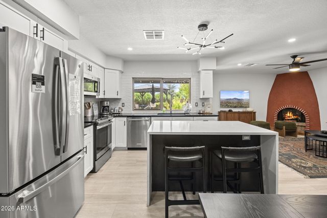 12271 N 74TH Street, Scottsdale, AZ 85260