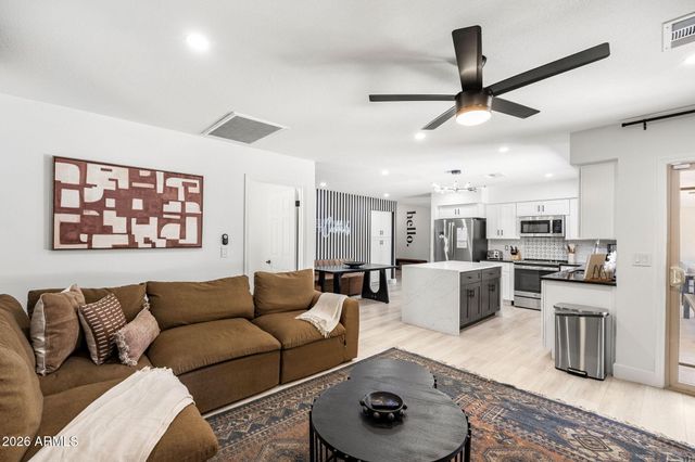 12271 N 74TH Street, Scottsdale, AZ 85260