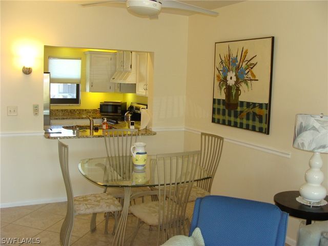 807 River Point DR 201D, Naples, FL 34102