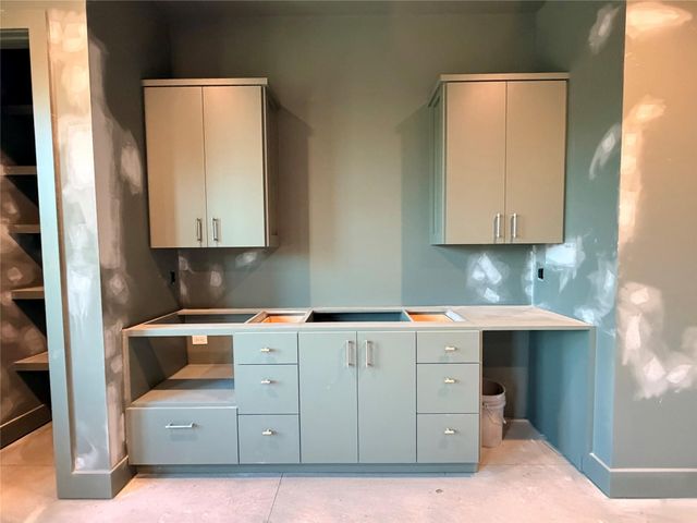 2203 Cheshire Lane, Houston, TX 77018