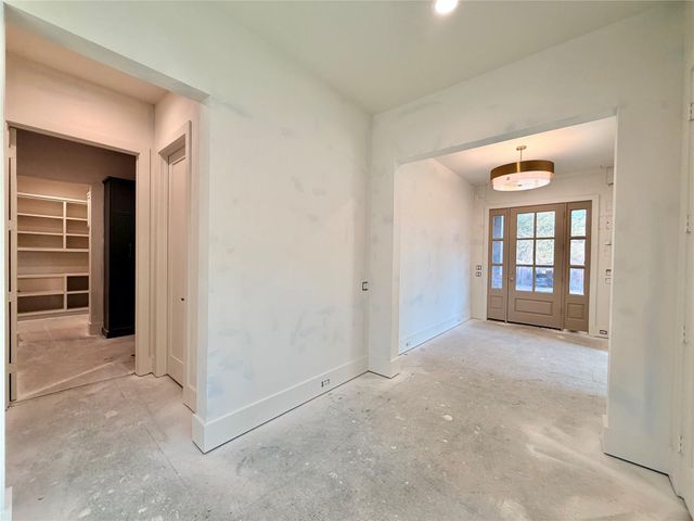 2203 Cheshire Lane, Houston, TX 77018