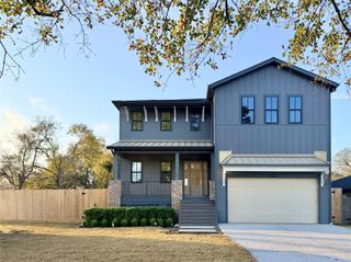 2203 Cheshire Lane, Houston, TX 77018