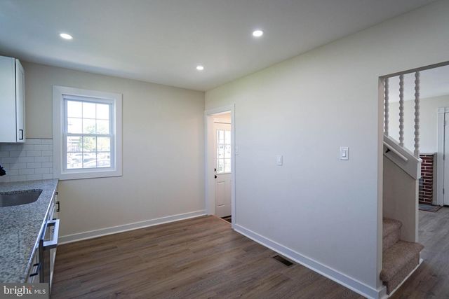 310 SWARTHMORE AVE, Folsom, PA 19033