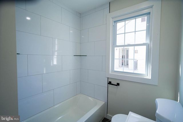 310 SWARTHMORE AVE, Folsom, PA 19033