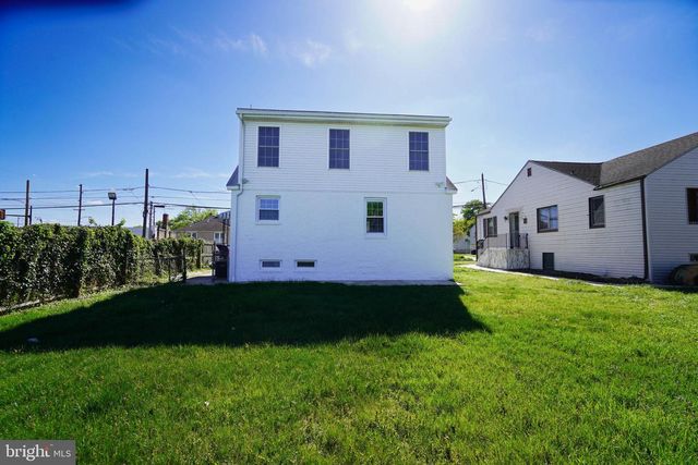 310 SWARTHMORE AVE, Folsom, PA 19033