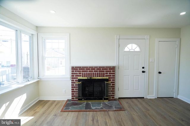 310 SWARTHMORE AVE, Folsom, PA 19033