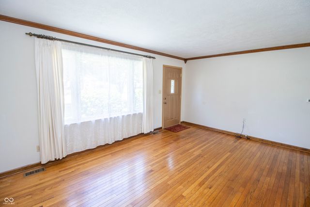 513 E Howard Avenue, Arcadia, IN 46030