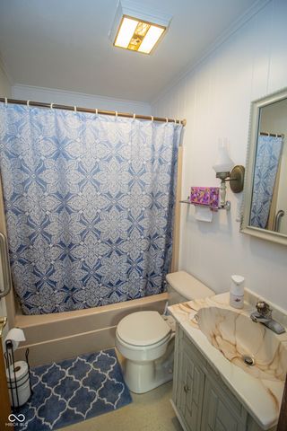 513 E Howard Avenue, Arcadia, IN 46030