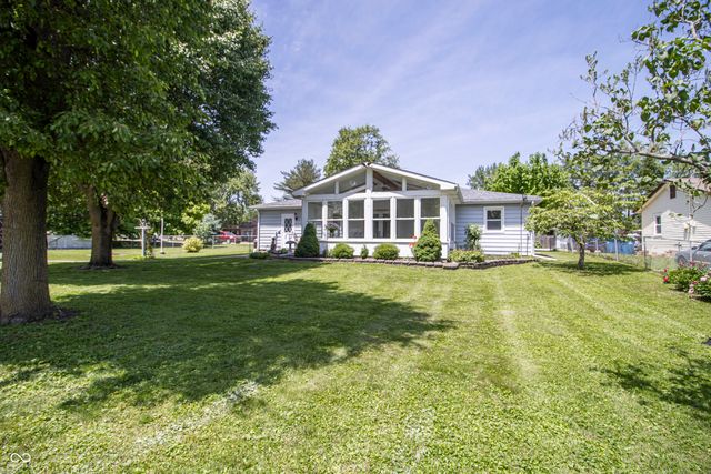 513 E Howard Avenue, Arcadia, IN 46030
