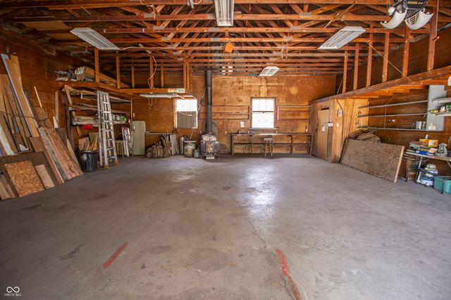513 E Howard Avenue, Arcadia, IN 46030