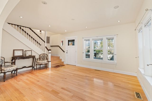 285 Beach Street, Ashland, OR 97520