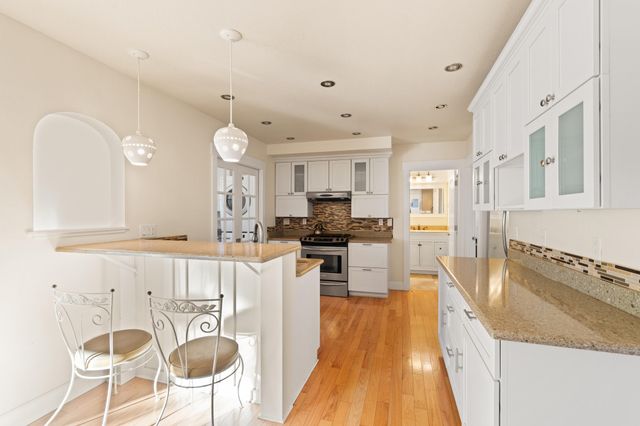 285 Beach Street, Ashland, OR 97520