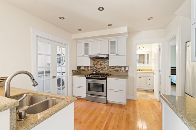 285 Beach Street, Ashland, OR 97520