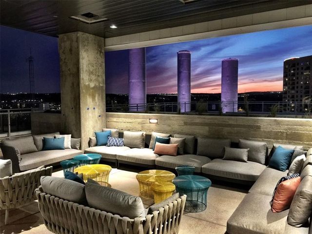 222 West Ave 2111, Austin, TX 78701