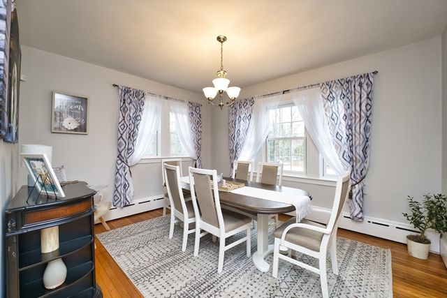 197 Rockland St, Dartmouth, MA 02748