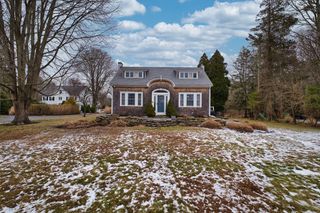 197 Rockland St, Dartmouth, MA 02748