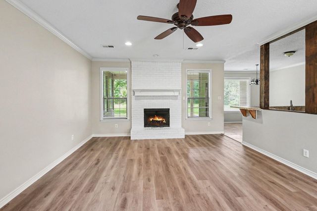 16109 Mcqueen Road, Conroe, TX 77302