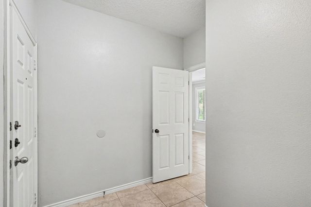 16109 Mcqueen Road, Conroe, TX 77302