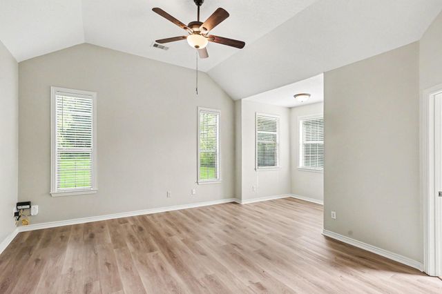 16109 Mcqueen Road, Conroe, TX 77302