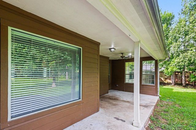 16109 Mcqueen Road, Conroe, TX 77302