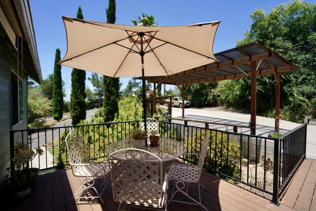 995 Laky Ln, Ramona, CA 92065