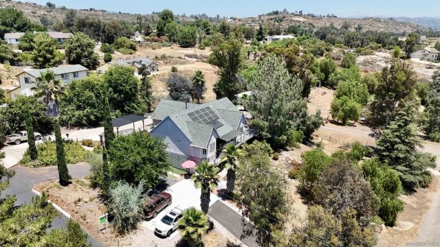 995 Laky Ln, Ramona, CA 92065