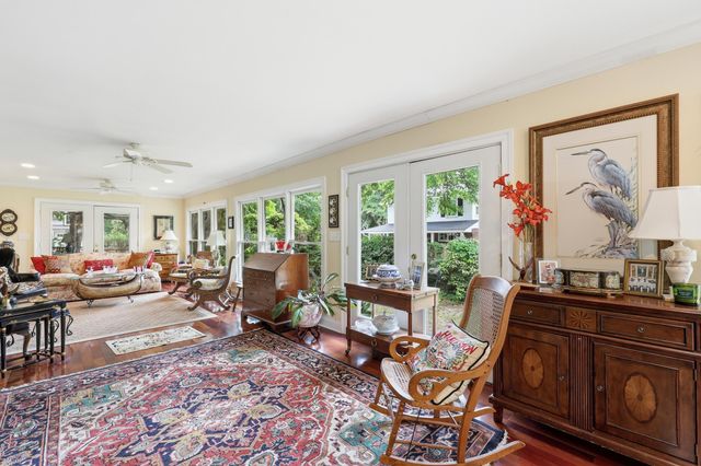 314 Coinbow Drive, Mount Pleasant, SC 29464