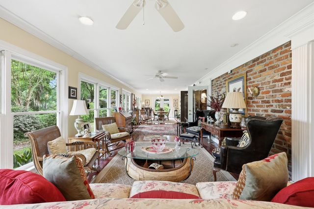314 Coinbow Drive, Mount Pleasant, SC 29464